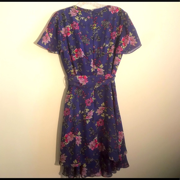 Tahari ASL Royal Blue Floral Print V-Neck Flutter Sleeve Dress - Picture 2 of 4